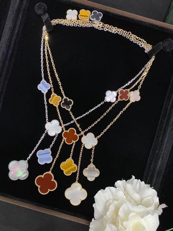 Fine Jewelry Classic Custom Brand Jewelry Four Leaf Clover 18K White Gold Necklace